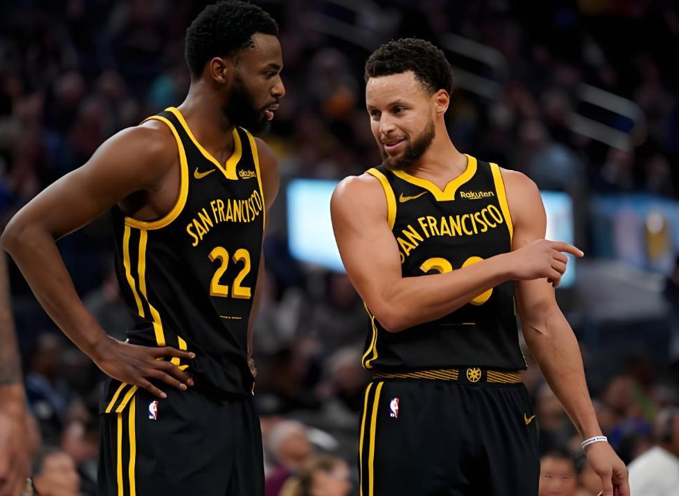 九游游戏中心 巴特勒迎来三赛季出色发挥，中国队观众热烈欢呼！